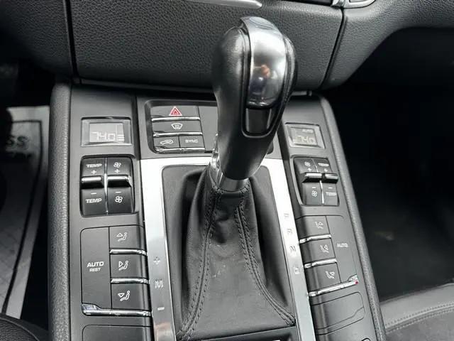 2015 Porsche Macan S