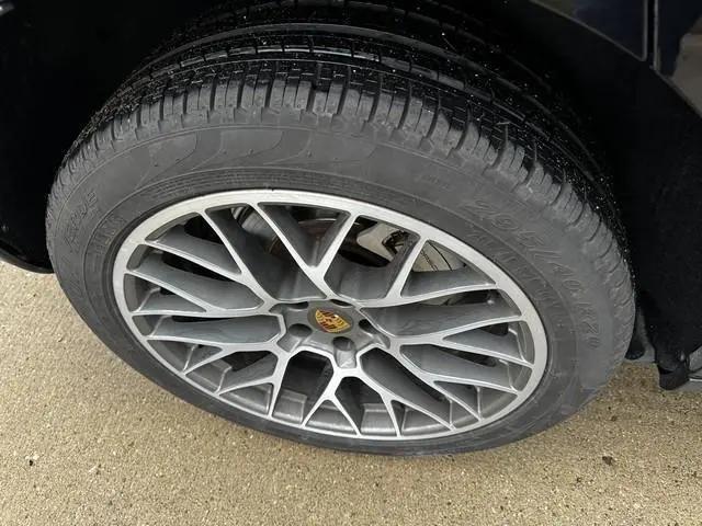 2015 Porsche Macan S