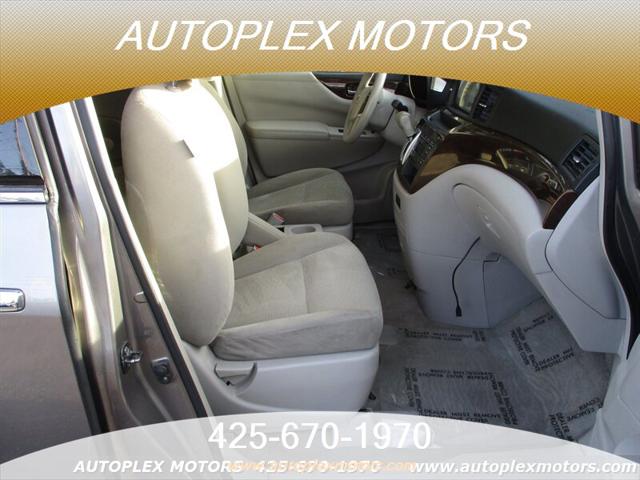 2015 Nissan Quest S