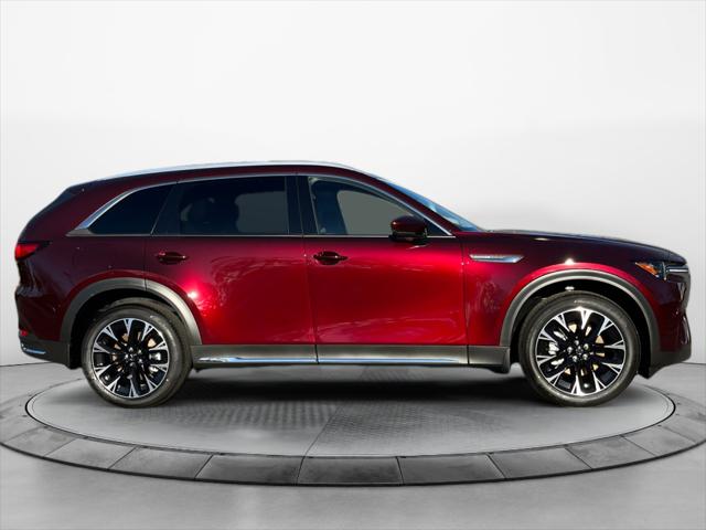 2024 Mazda X-90 Premium Plus