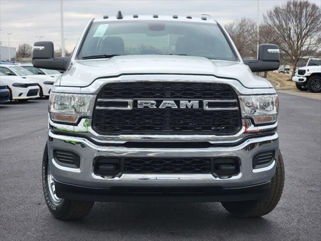 2024 RAM Ram 3500 RAM 3500 TRADESMAN CREW CAB 4X4 64 BOX