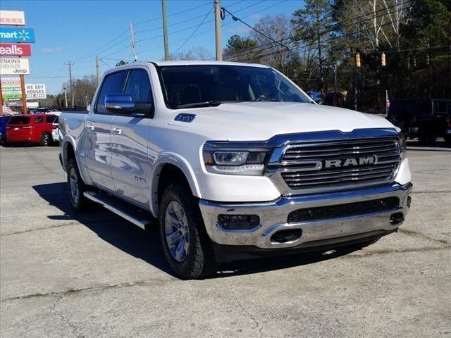 2020 RAM 1500 Laramie Crew Cab 4x4 57 Box