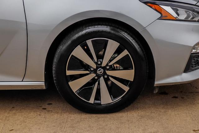 2022 Nissan Altima SV FWD