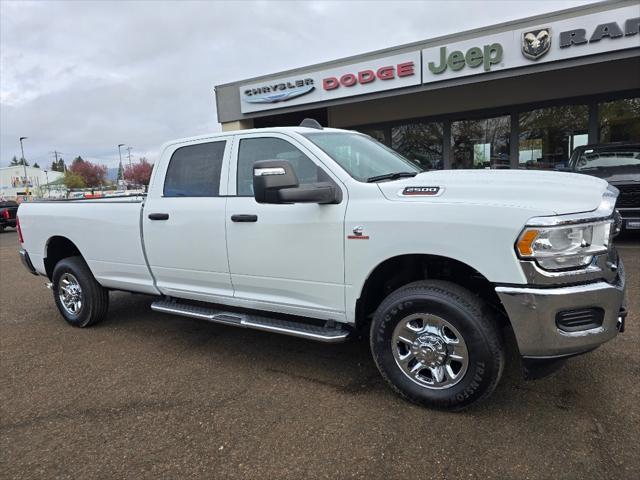 2024 RAM Ram 2500 RAM 2500 TRADESMAN CREW CAB 4X4 8 BOX