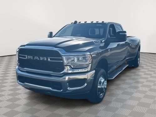 2024 RAM Ram 3500 RAM 3500 TRADESMAN CREW CAB 4X4 8 BOX