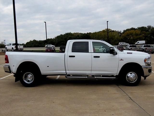 2024 RAM Ram 3500 RAM 3500 TRADESMAN CREW CAB 4X4 8 BOX