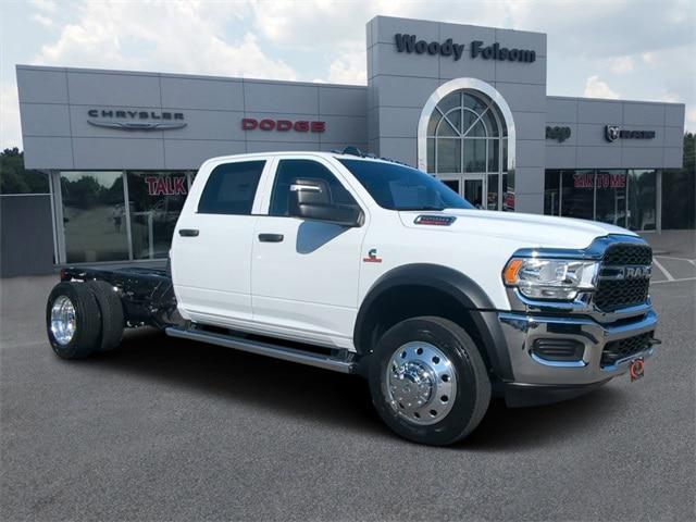 2024 RAM Ram 5500 Chassis Cab RAM 5500 TRADESMAN CHASSIS CREW CAB 4X4 60 CA