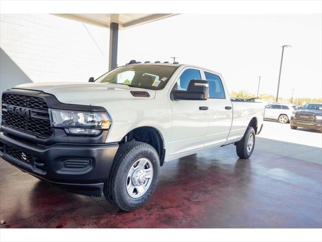 2024 RAM Ram 2500 RAM 2500 TRADESMAN CREW CAB 4X4 8 BOX