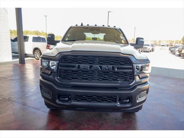 2024 RAM Ram 3500 RAM 3500 TRADESMAN CREW CAB 4X4 64 BOX