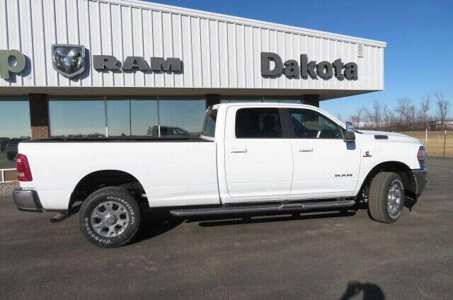 2024 RAM Ram 3500 RAM 3500 LARAMIE CREW CAB 4X4 8 BOX