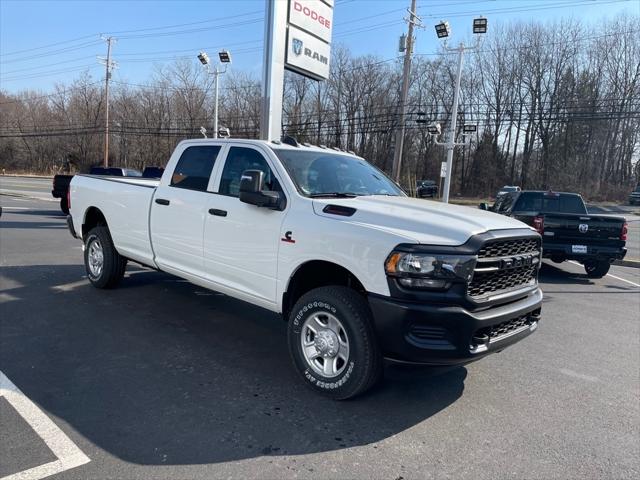 2024 RAM Ram 2500 RAM 2500 TRADESMAN CREW CAB 4X4 8 BOX