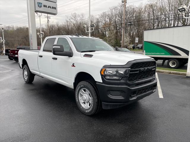 2024 RAM Ram 2500 RAM 2500 TRADESMAN CREW CAB 4X4 8 BOX