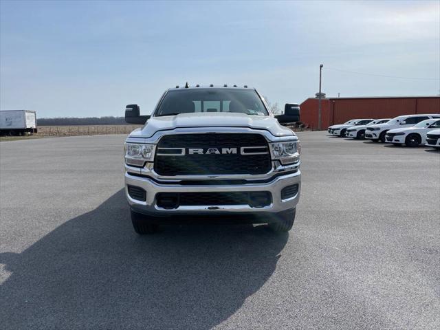 2024 RAM Ram 3500 RAM 3500 TRADESMAN CREW CAB 4X4 64 BOX