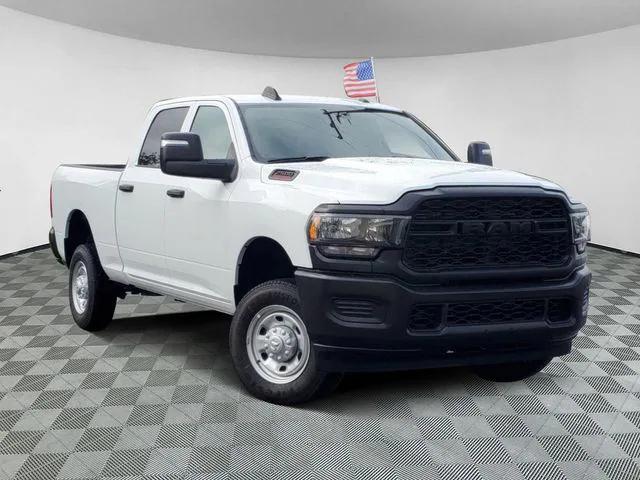 2024 RAM Ram 2500 RAM 2500 TRADESMAN CREW CAB 4X4 64 BOX