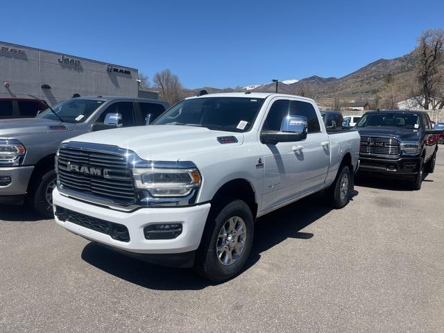 2024 RAM Ram 3500 RAM 3500 LARAMIE CREW CAB 4X4 64 BOX