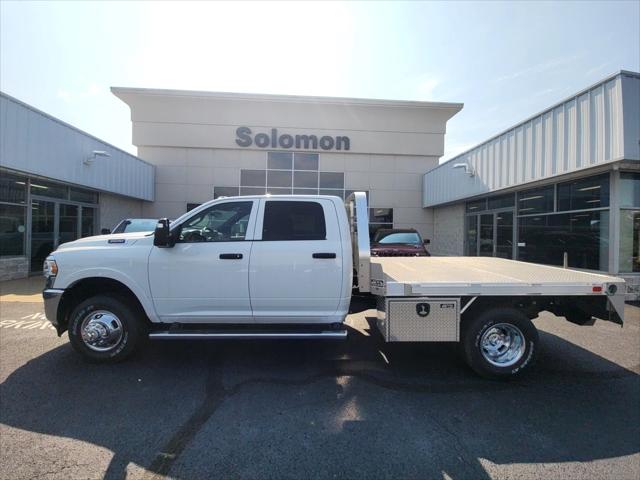 2024 RAM Ram 3500 Chassis Cab RAM 3500 TRADESMAN CREW CAB CHASSIS 4X4 60 CA