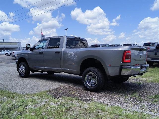 2024 RAM Ram 3500 RAM 3500 TRADESMAN CREW CAB 4X4 8 BOX