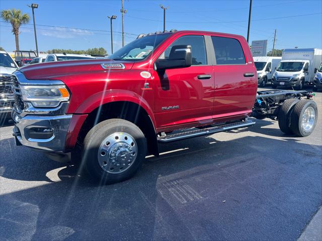 2024 RAM Ram 4500 Chassis Cab RAM 4500 SLT CHASSIS CREW CAB 4X4 60 CA