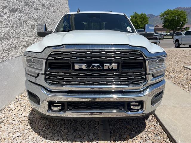 2024 RAM Ram 3500 RAM 3500 LIMITED CREW CAB 4X4 8 BOX