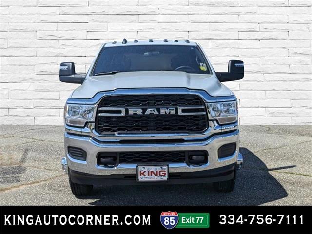 2024 RAM Ram 3500 RAM 3500 TRADESMAN CREW CAB 4X4 8 BOX