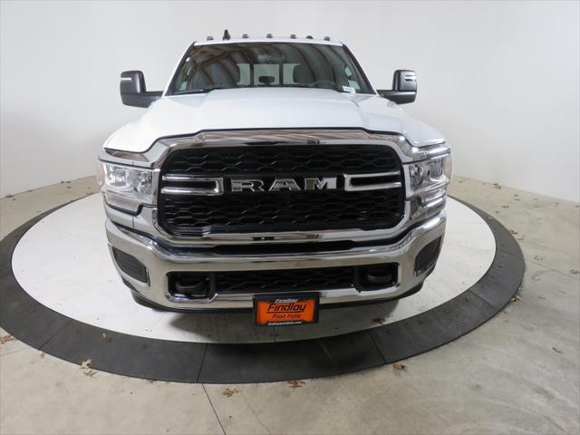 2024 RAM Ram 3500 RAM 3500 TRADESMAN CREW CAB 4X4 8 BOX