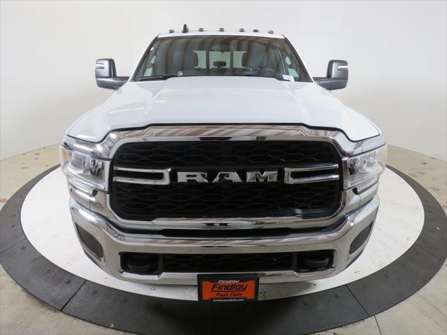 2024 RAM Ram 3500 RAM 3500 TRADESMAN CREW CAB 4X4 8 BOX