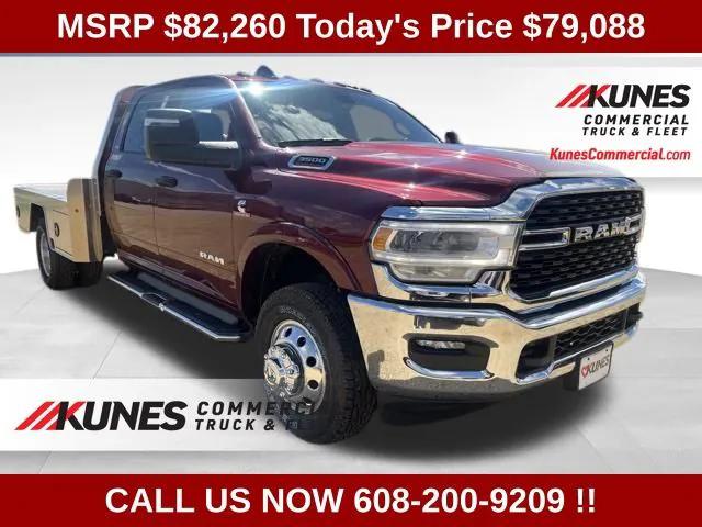 2024 RAM Ram 3500 Chassis Cab RAM 3500 SLT CREW CAB CHASSIS 4X4 60 CA