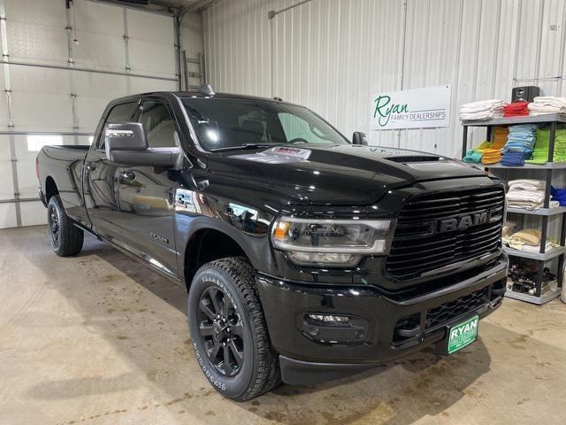 2024 RAM Ram 3500 RAM 3500 LARAMIE CREW CAB 4X4 8 BOX