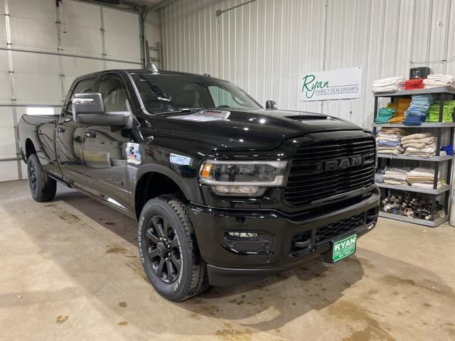 2024 RAM Ram 3500 RAM 3500 LARAMIE CREW CAB 4X4 8 BOX