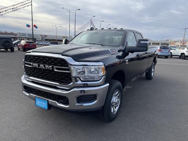 2024 RAM Ram 3500 RAM 3500 TRADESMAN CREW CAB 4X4 8 BOX