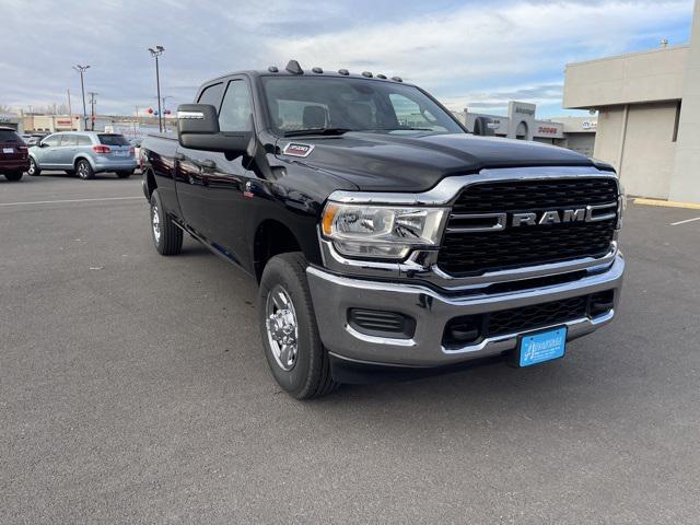 2024 RAM Ram 3500 RAM 3500 TRADESMAN CREW CAB 4X4 8 BOX