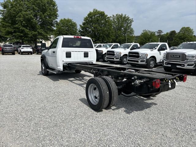 2024 RAM Ram 5500 Chassis Cab RAM 5500 TRADESMAN CHASSIS REGULAR CAB 4X2 120 CA