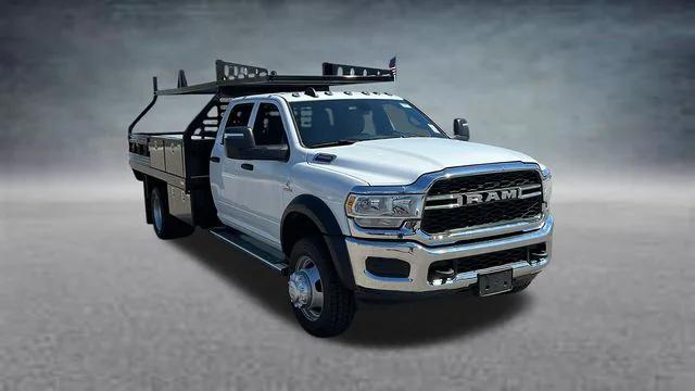 2024 RAM Ram 5500 Chassis Cab RAM 5500 TRADESMAN CHASSIS CREW CAB 4X4 84 CA