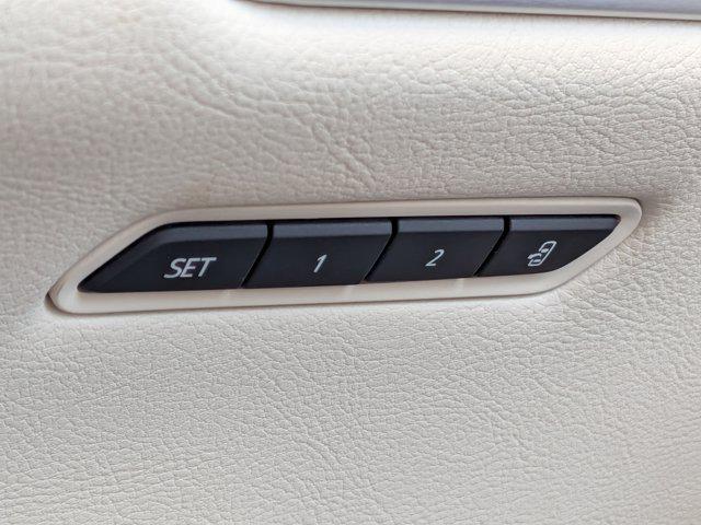 2021 Cadillac XT5 FWD Premium Luxury