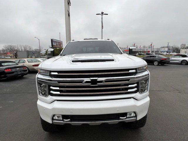 2020 Chevrolet Silverado 2500HD 4WD Crew Cab Standard Bed High Country