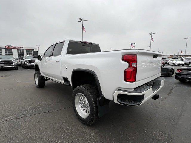 2020 Chevrolet Silverado 2500HD 4WD Crew Cab Standard Bed High Country