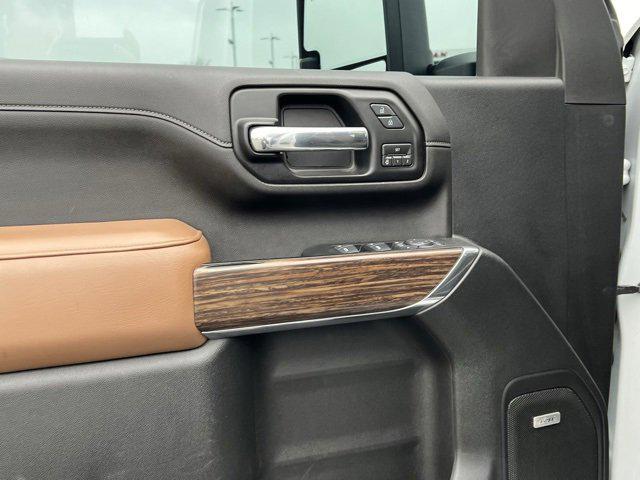 2020 Chevrolet Silverado 2500HD 4WD Crew Cab Standard Bed High Country