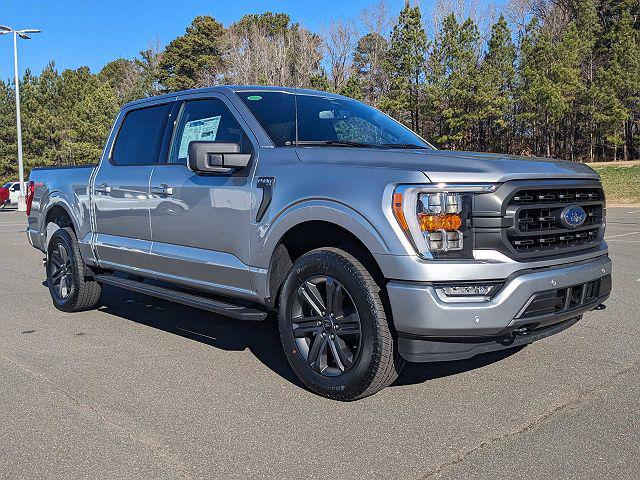 New 2023 Ford F-150 XLT 4WD SuperCrew 6.5' Box Ratings, Pricing ...