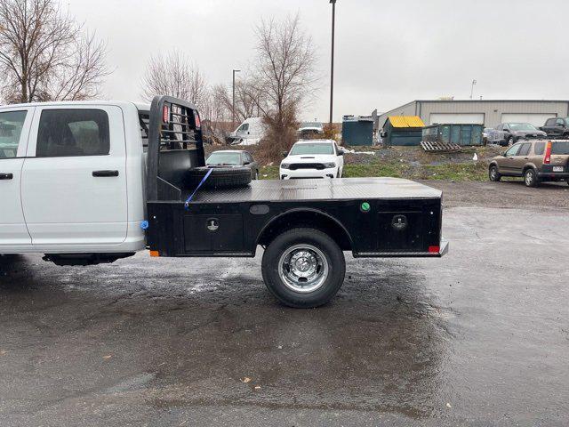 2024 RAM Ram 3500 Chassis Cab RAM 3500 TRADESMAN CREW CAB CHASSIS 4X4 60 CA