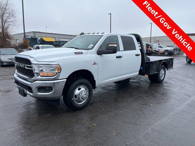 2024 RAM Ram 3500 Chassis Cab RAM 3500 TRADESMAN CREW CAB CHASSIS 4X4 60 CA