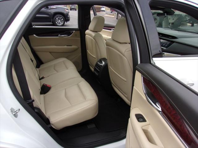 2018 Cadillac XT5 Premium Luxury