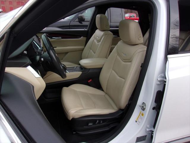 2018 Cadillac XT5 Premium Luxury
