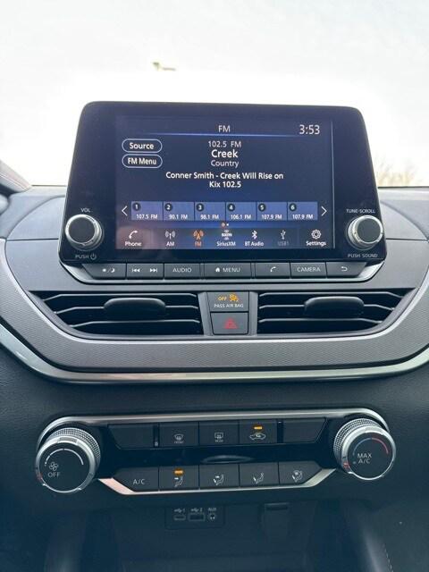 2023 Nissan Altima SR FWD