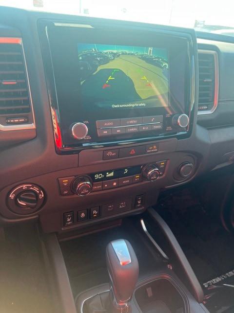 2024 Nissan Frontier Crew Cab SV 4x4