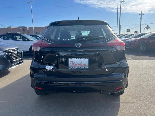 2024 Nissan Kicks SV Xtronic CVT