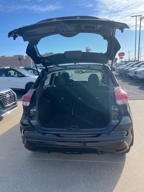 2024 Nissan Kicks SV Xtronic CVT