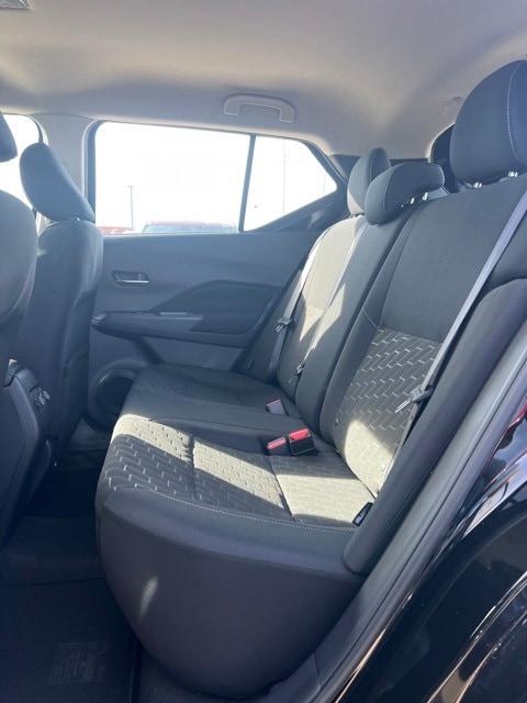 2024 Nissan Kicks SV Xtronic CVT