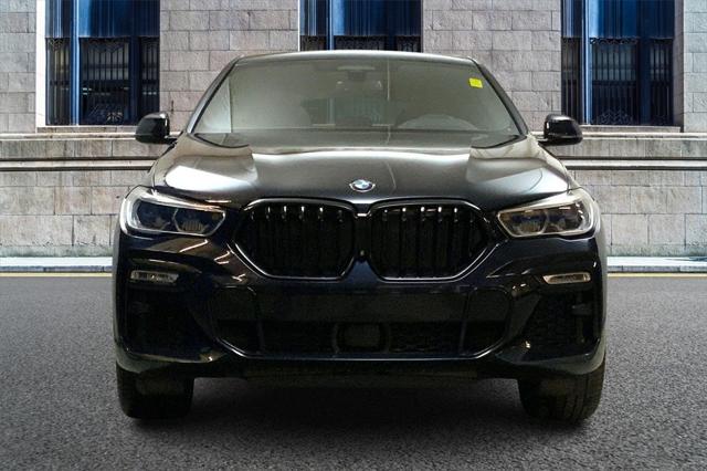 2021 BMW X6 M50i 2021 BMW X6 M50i