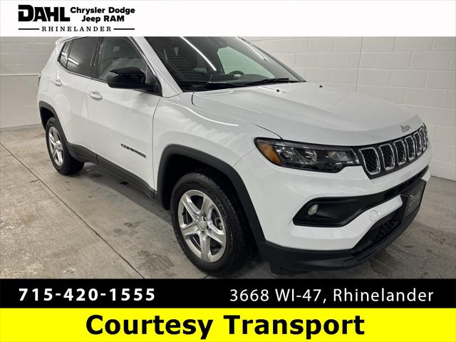 2023 Jeep Compass COMPASS LATITUDE 4X4