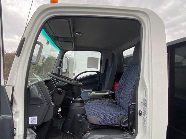 2024 Isuzu NPR Standard Cab